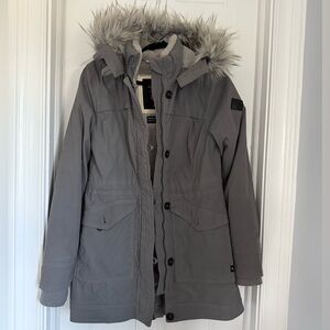 Warm Hollister coat with faux fur hood